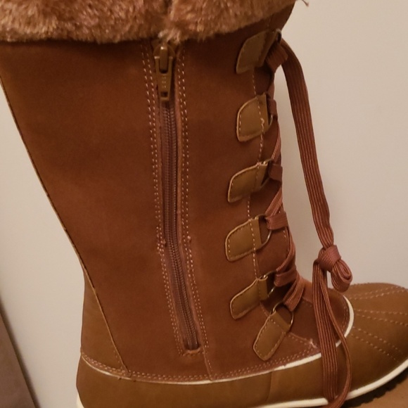 Brand new, boots with box - Picture 6 of 6